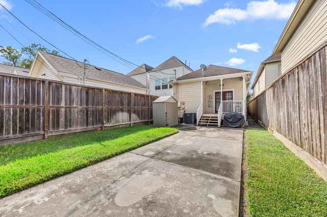 817 W 26th Street, Houston, TX 77008