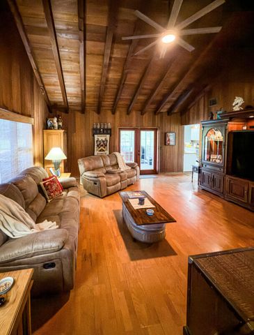 1464 Clydesdale Drive, Loxahatchee, FL 33470