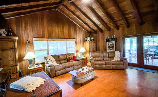 1464 Clydesdale Drive, Loxahatchee, FL 33470