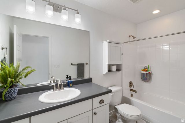 1023 W MOLLY PITCHER CIR, Bluffdale, UT 84065