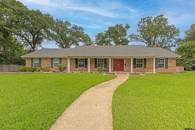 2029 Montrose Dr, Tyler, TX 75701