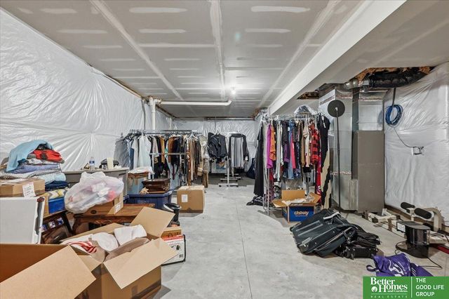 11452 Sunburst Drive, Papillion, NE 68046