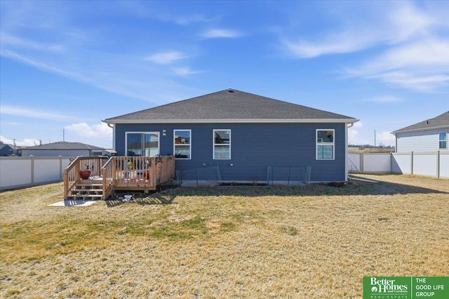 11452 Sunburst Drive, Papillion, NE 68046