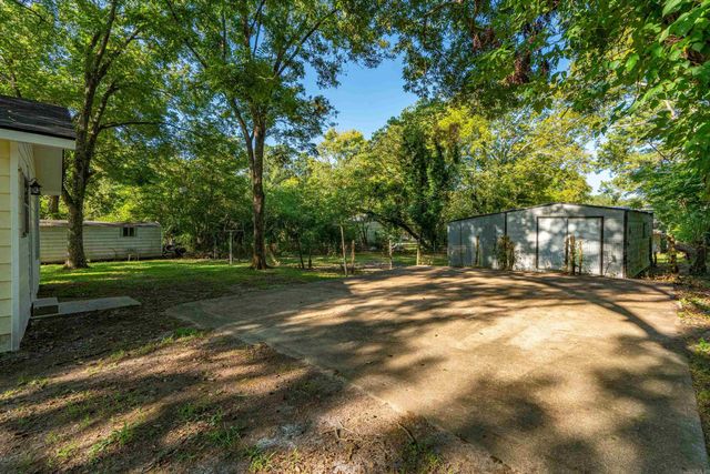 512 Hoover Street, Malvern, AR 72104