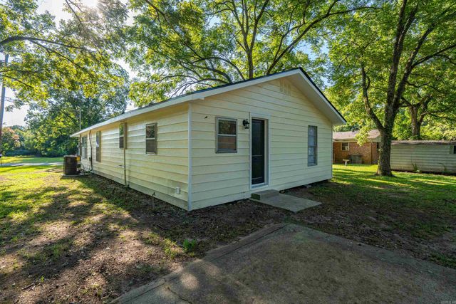 512 Hoover Street, Malvern, AR 72104