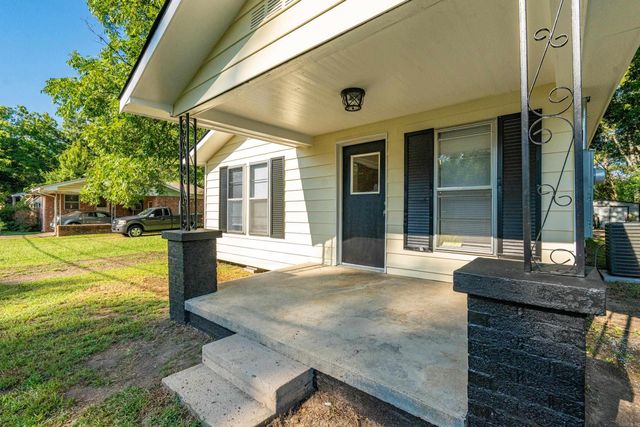 512 Hoover Street, Malvern, AR 72104