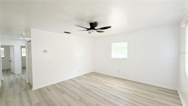 3914 E CHELSEA STREET, Tampa, FL 33610