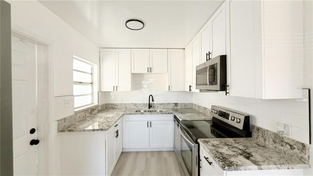 3914 E CHELSEA STREET, Tampa, FL 33610