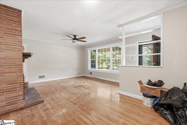 650 Springhill Avenue, Spartanburg, SC 29303