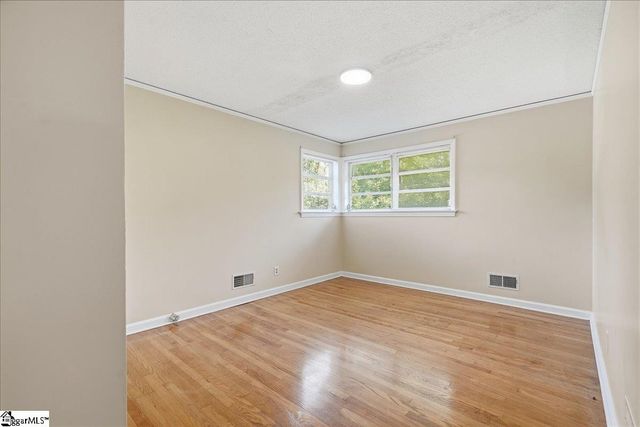 650 Springhill Avenue, Spartanburg, SC 29303