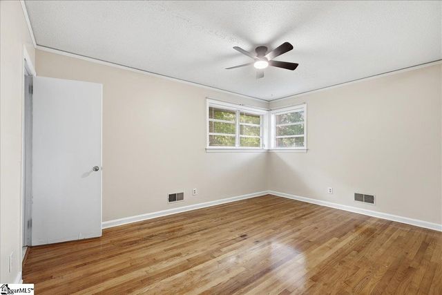 650 Springhill Avenue, Spartanburg, SC 29303