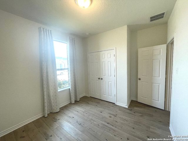 750 TRANCHET TRL, San Antonio, TX 78221