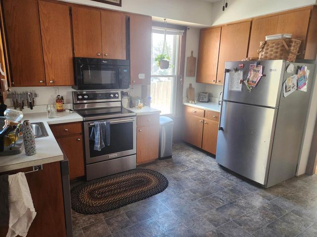 106 E Hudson Street, Mazomanie, WI 53560