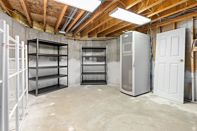 1327 N 850 E, Pleasant Grove, UT 84062
