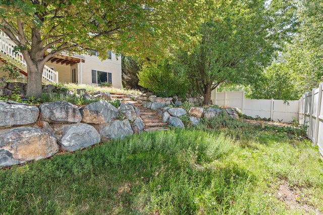 1327 N 850 E, Pleasant Grove, UT 84062
