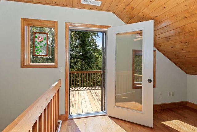 297 Lovingood Rd., Murphy, NC 28906