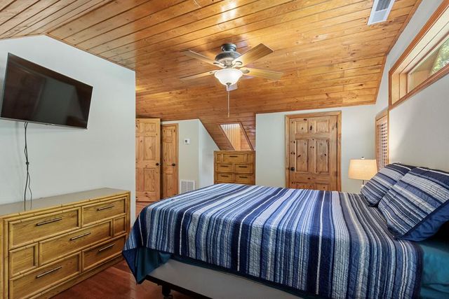 297 Lovingood Rd., Murphy, NC 28906