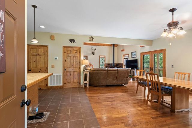 297 Lovingood Rd., Murphy, NC 28906