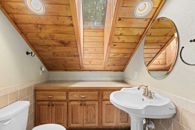 297 Lovingood Rd., Murphy, NC 28906