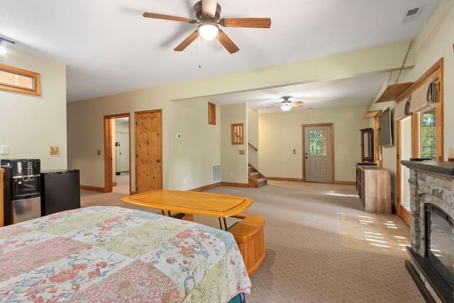 297 Lovingood Rd., Murphy, NC 28906