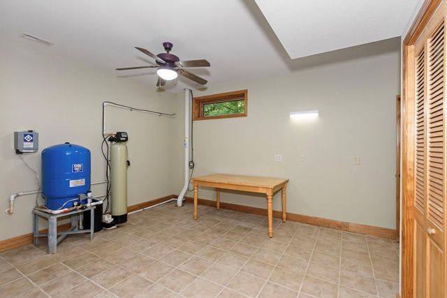 297 Lovingood Rd., Murphy, NC 28906