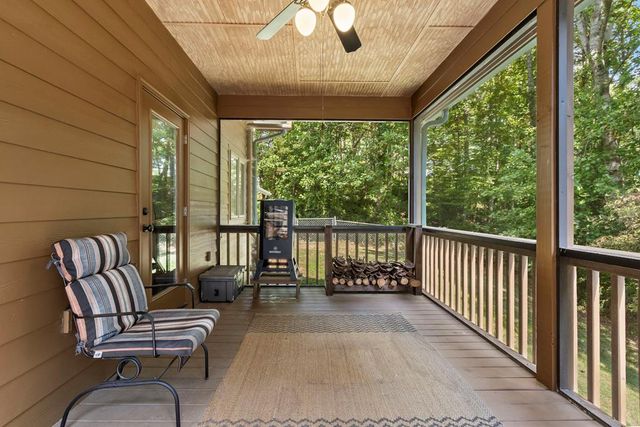 297 Lovingood Rd., Murphy, NC 28906