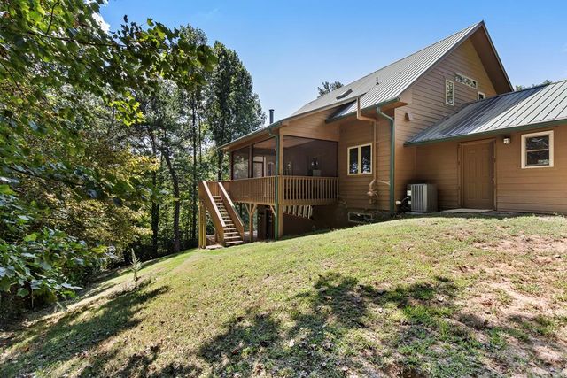 297 Lovingood Rd., Murphy, NC 28906
