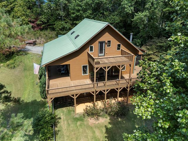 297 Lovingood Rd., Murphy, NC 28906