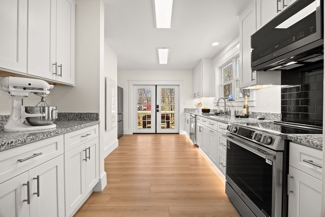 61 Oak Street, Brockton, MA 02301