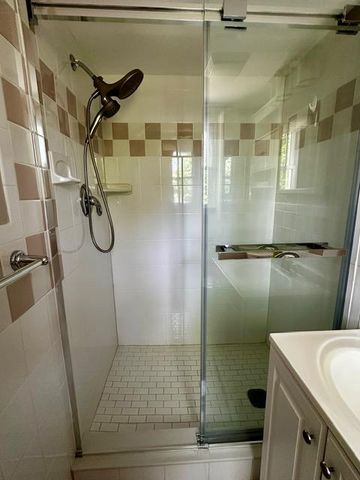 3302 CHICAMUXEN CT, Falls Church, VA 22041