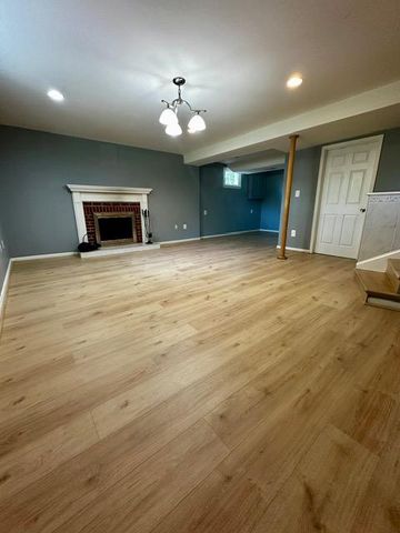 3302 CHICAMUXEN CT, Falls Church, VA 22041