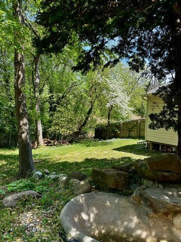 3302 CHICAMUXEN CT, Falls Church, VA 22041