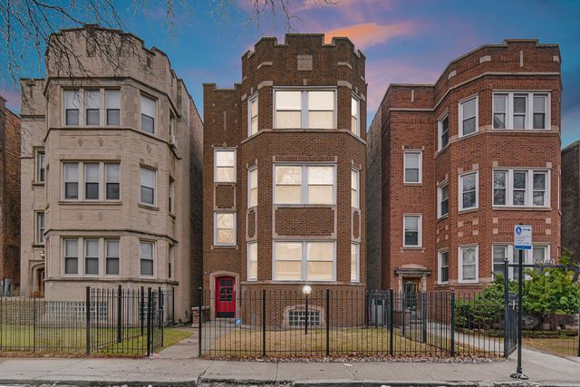 8042 S Champlain Avenue 2, Chicago, IL 60619