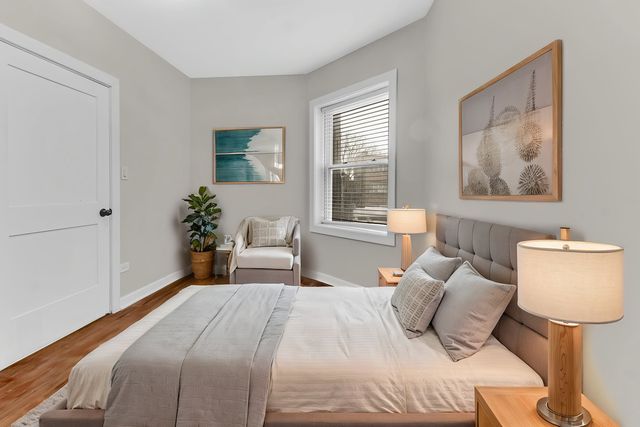 8042 S Champlain Avenue 2, Chicago, IL 60619