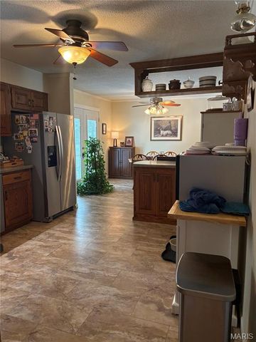 823 County Road 4253, Salem, MO 65560