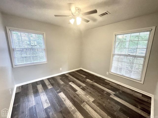 1705 Colonial Road, Jonesboro, AR 72401