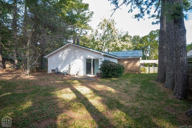 1705 Colonial Road, Jonesboro, AR 72401