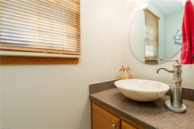 2009 Schubert DR, Virginia Beach, VA 23454