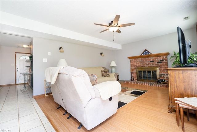2009 Schubert DR, Virginia Beach, VA 23454