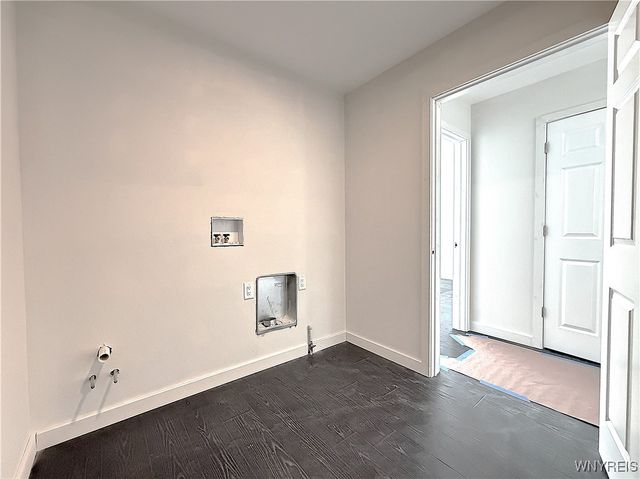 595 Seneca Road, Evans, NY 14006