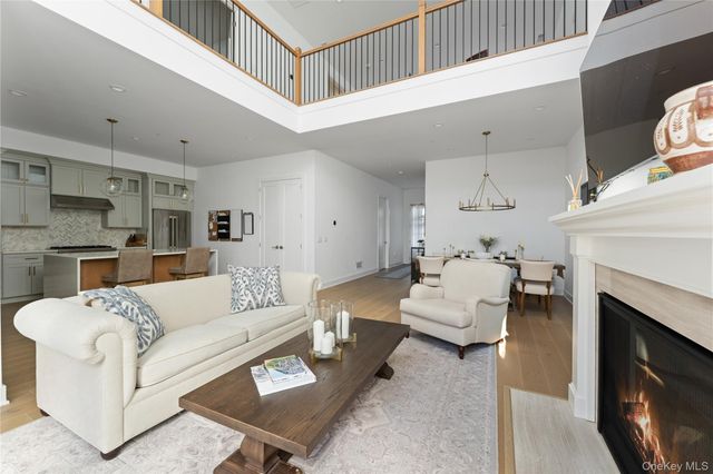 17 Lila Lane, Chappaqua, NY 10514