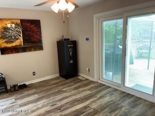 5508 Tealeaf Ct, Louisville, KY 40291