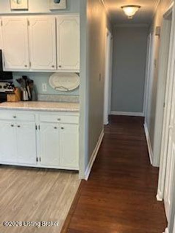 5508 Tealeaf Ct, Louisville, KY 40291