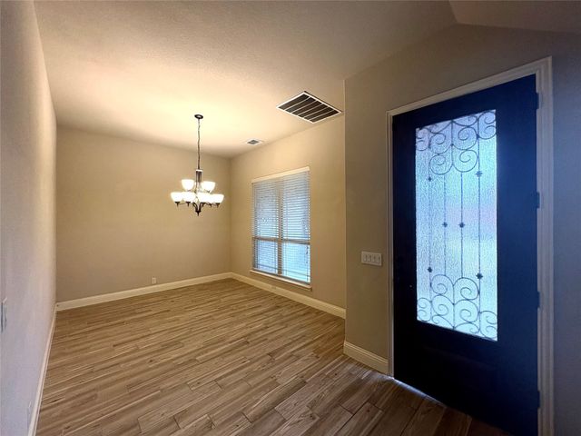 550 Lily Street, Crowley, TX 76036