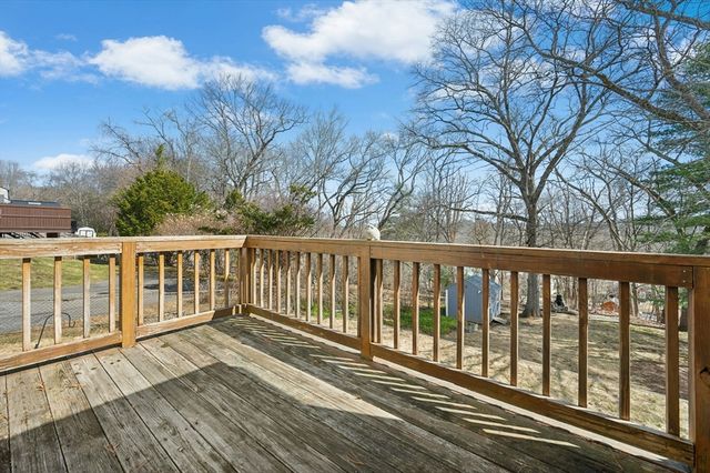 61 Sumner St, Auburn, MA 01501