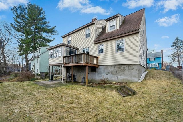 61 Sumner St, Auburn, MA 01501