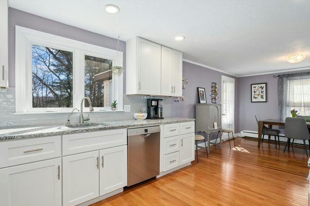 61 Sumner St, Auburn, MA 01501