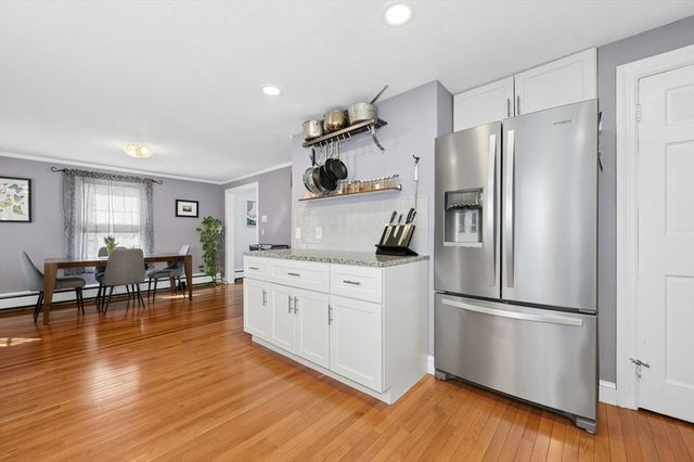 61 Sumner St, Auburn, MA 01501