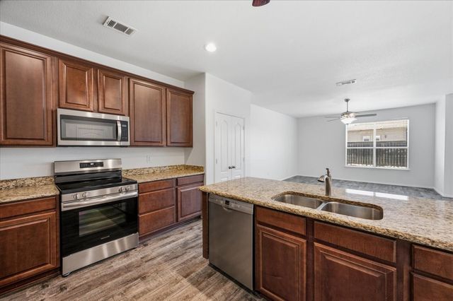 3905 Polar Brook Drive, Fort Worth, TX 76244