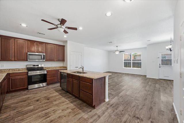 3905 Polar Brook Drive, Fort Worth, TX 76244